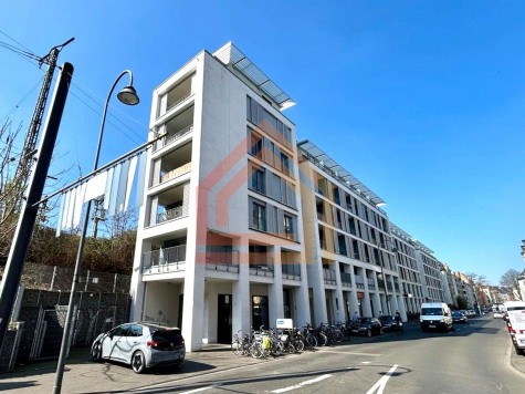 Modernes Studentenapartment mit Balkon in Kölner Bestlage!, 50674 Köln, Etagenwohnung zum Kauf